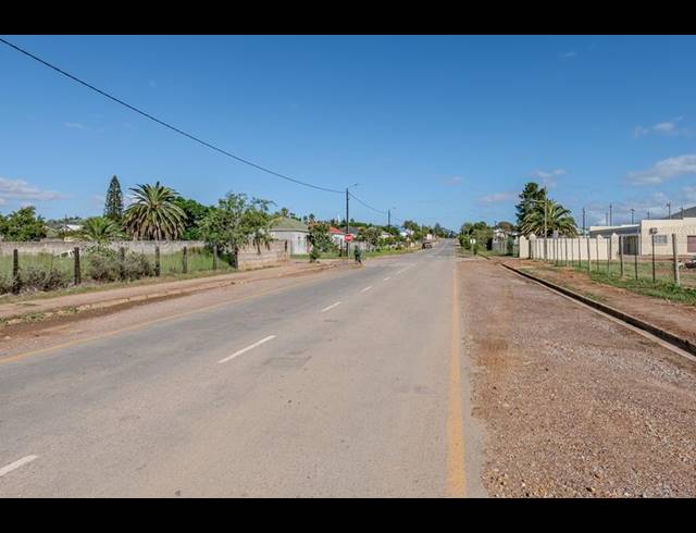 LAND FOR SALE IN RIVIERSONDEREND